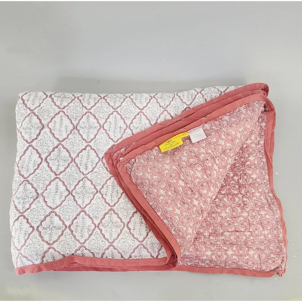 Roller Rabbit One Kings Lane Baby Quilt Pink White Block Print Cotton Boho 38×50